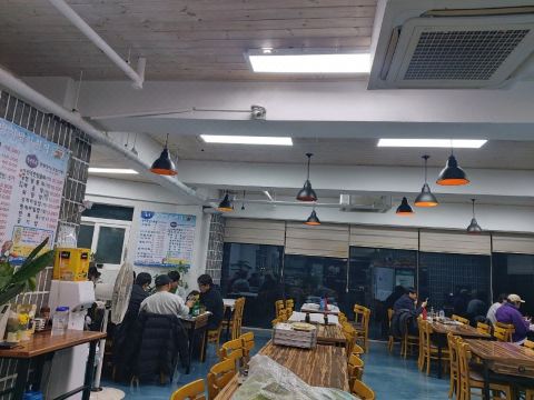 마레포스펜션 객실 전경