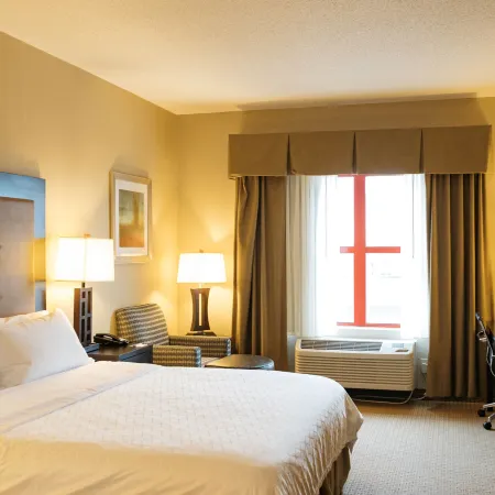 Holiday Inn Express & Suites OLATHE NORTH by IHG