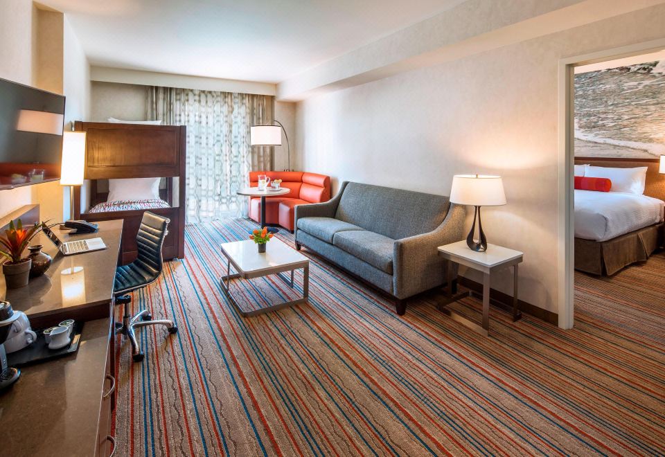 코트야드 바이 메리어트 애너하임 테마 파크 엔트런스 외관