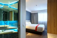 Holiday Inn Express Mechelen City Centre Hotels in Mechelen