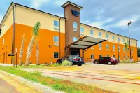Days Inn & Suites by Wyndham Horn Lake/Memphis Graceland