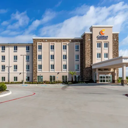 Comfort Inn & Suites