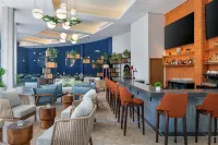 Hilton Garden Inn Cancun Airport - bar