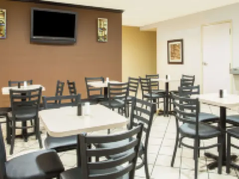 Days Inn & Suites by Wyndham Thibodaux Hotels in Lafourche Parish