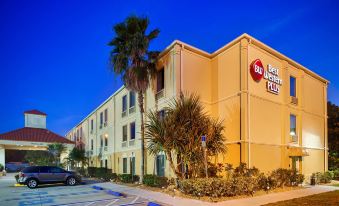 Best Western Plus Bradenton Hotel  Suites