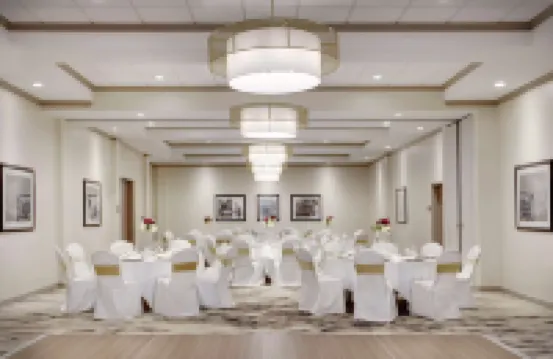 Doubletree by Hilton Chicago Midway Airport