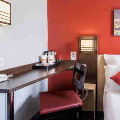 Comfort Hotel Clermont Saint Jacques Rooms