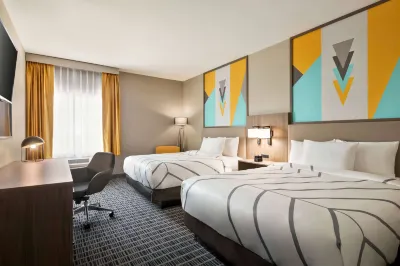 La Quinta Inn & Suites by Wyndham Richmond-Sugarland Hotels in Richmond