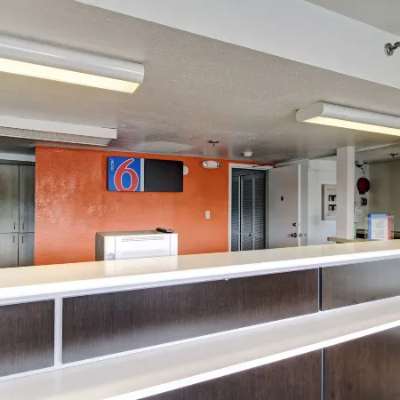 Motel 6 Amherst, Oh - Cleveland West - Lorain