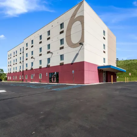 Motel 6 Wilkes Barre, PA - Arena