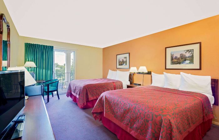Days Inn by Wyndham Waynesboro
