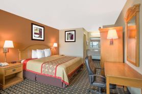 Days Inn by Wyndham Monroe La