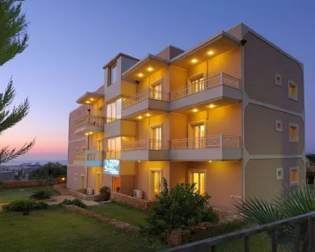 Notos Heights Hotel & Suites マリアのホテル