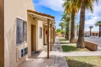 OYO Hotel Yuma AZ - I-8 US-95 Hotels in Somerton