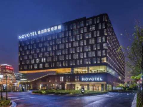 Novotel Shanghai Hongqiao Hotels in Changning District