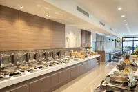 Centara Life Cha-Am Beach Resort Hua Hin Hotels in Cha-am