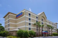 Candlewood Suites FT. Lauderdale Airport/Cruise Hôtels à : Fort Lauderdale