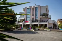 Hotel le Ceramiche فنادق في Acri