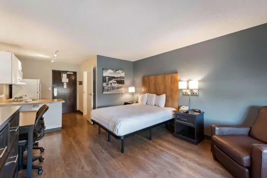 Extended Stay America Suites - 夏洛特 - 大學廣場