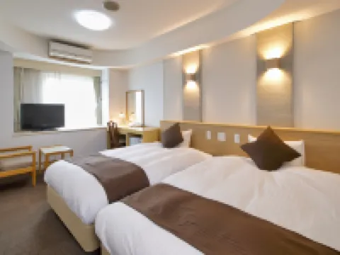 Hotel Palm Spring โรงแรมในอิวะกิ