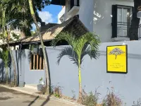 Cosy Guest House Sous le Badamier Hotel a 