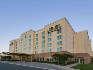 Embassy Suites by Hilton Dulles North Loudoun