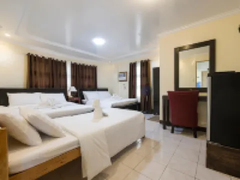 Batanes Seaside Lodge & Restaurant バタネスのホテル