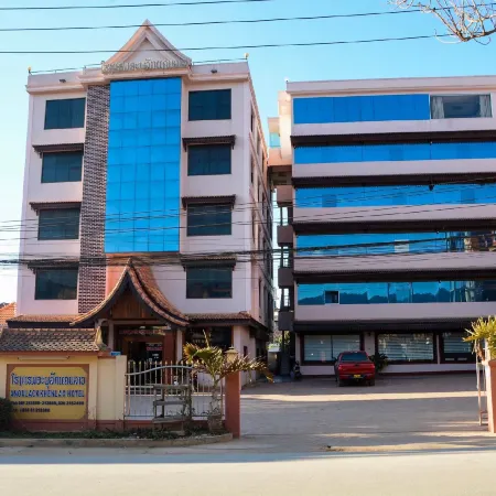 Anoulackkhenlao Hotel