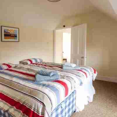 The Dingle Rooms