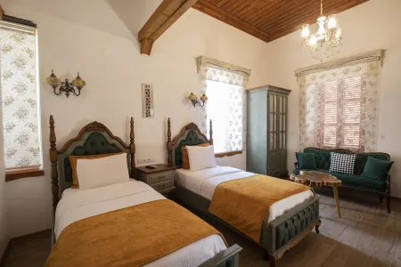 White Garden Hotel-Adult Only