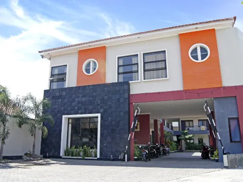 The Winner Hotel Hotels in Taman