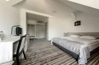 Hotel Przy Dworze Hotels in Ґміна Лешна-Подляська
