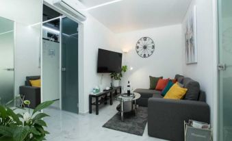 Modern & Luxury Apt Zagreb Airport W/ Free WiFi