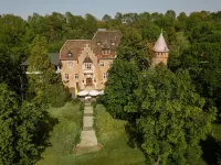 Schlosshotel Villa Westerberge Hotels in Aschersleben