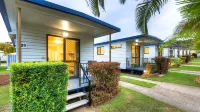 Alex Beach Cabins and Tourist Park Hotels in Buderim