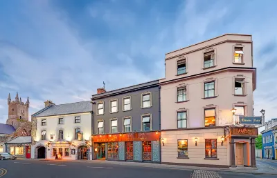 Queens Hotel Hotels in Ennis