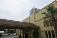 Americas Best Value Inn Austin Hotels in der Nähe von Springdale Park