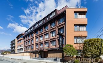 Mt. Fuji View Onsen Ooike Hotel - Housity