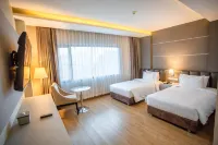 The Cheewin Hotel and Convention Hotels in Amphoe Chum Phae