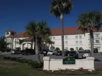 La Quinta by Wyndham PCB Coastal Palms - Parking