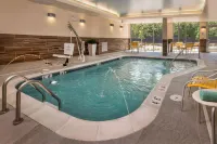 Fairfield Inn & Suites Richmond Ashland - Pools