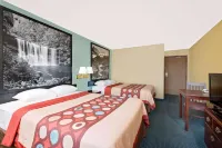 Super 8 by Wyndham Somerset Hôtels à : Somerset