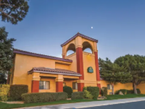 特哈查比温德姆唄盟酒店 蒂哈查皮酒店