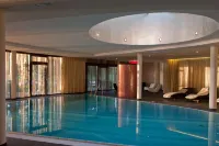 Das Seepark Wörthersee Resort - Pools