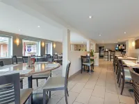 Leelas Villa Inn Flesherton Hotels in Markdale