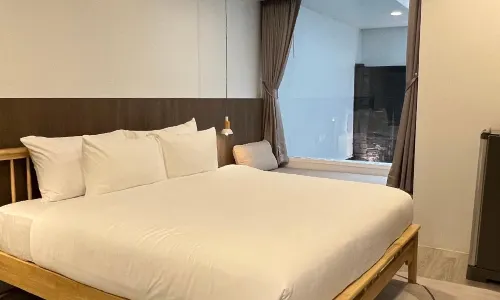 Ease Me Residence