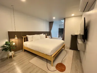 Ease Me Residence