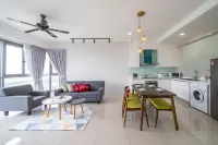 Modern 2Br 5Pax 5 Mins Legoland Wi-Fi Sky Pool 360 Hotel a Iskandar Puteri