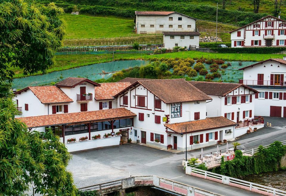 hotel overview picture