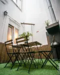 Green Heart Hostel Отели рядом с достопримечательностью «Авенида да Либердаде»